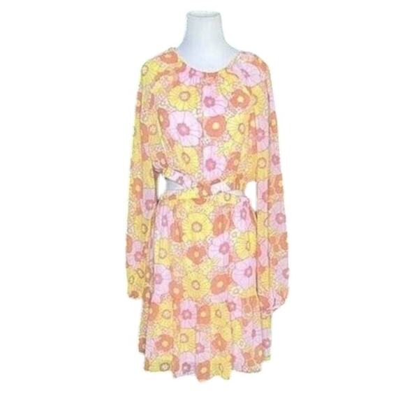 NWOT Steve Madden Cadi Floral Mini Dress - Sz Med - Picture 4 of 9